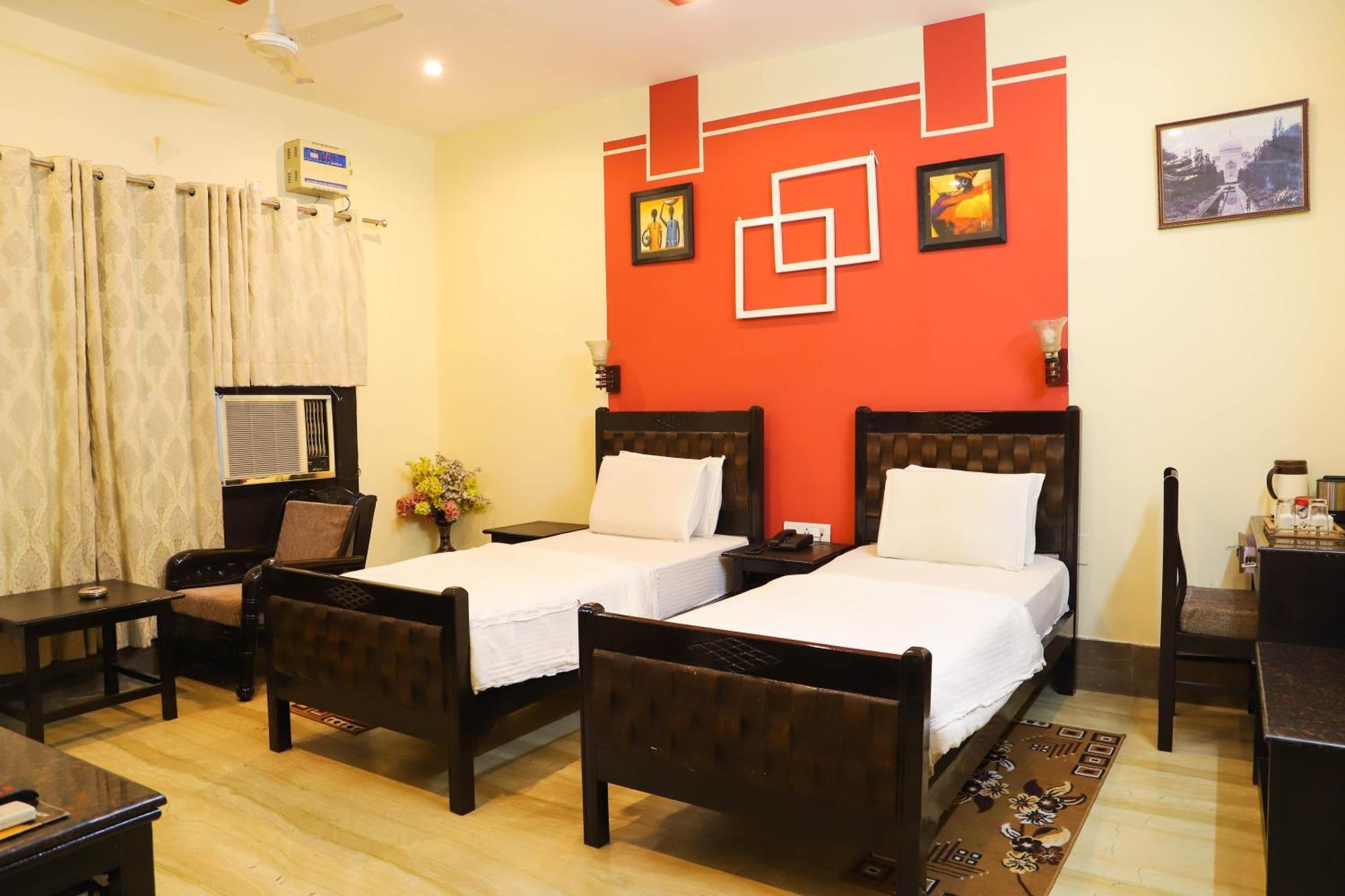Pearl Of Taj Home Stay Агра Экстерьер фото