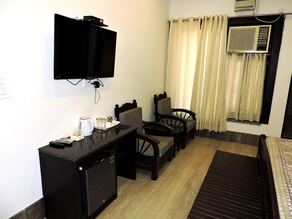 Pearl Of Taj Home Stay Агра Экстерьер фото