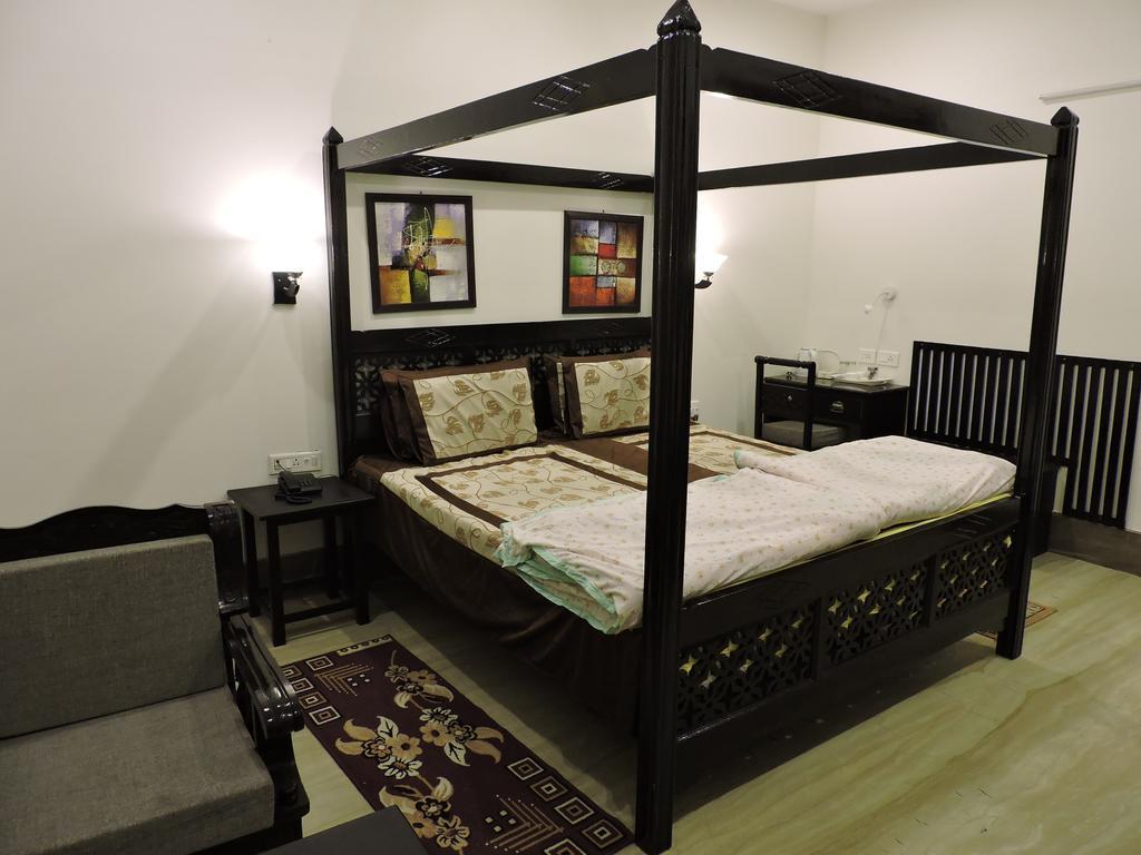 Pearl Of Taj Home Stay Агра Экстерьер фото